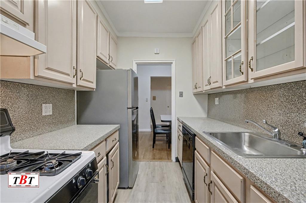 915 East 17th Street Midwood Brooklyn NY 11230