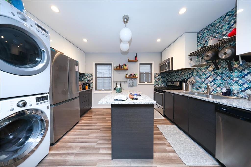 159-23 95th Street Howard Beach Howard Beach NY 11414