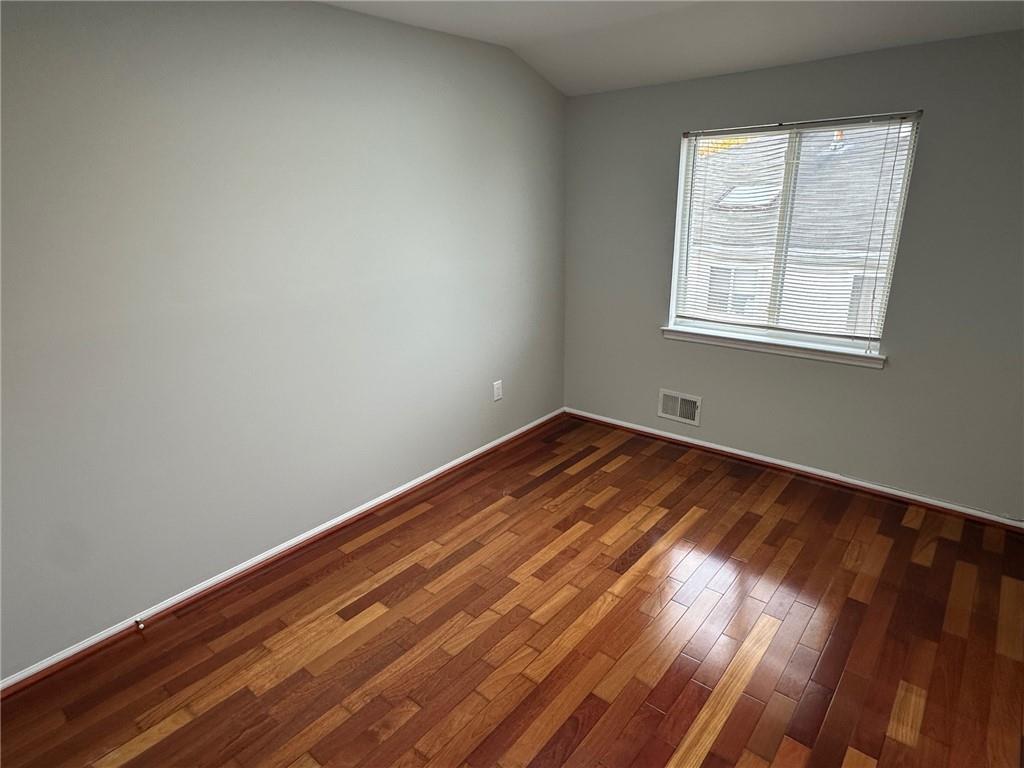 99 Reynolds Street Rosebank Staten Island NY 10305