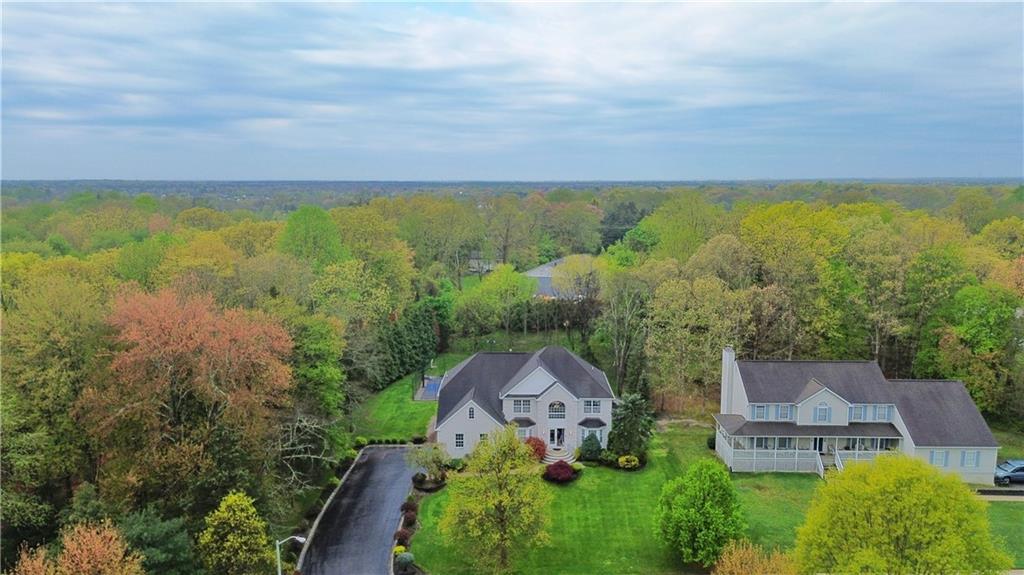 9 Carlson Court Out of NYC Other NY 08527