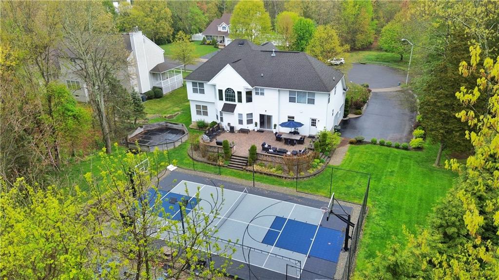 9 Carlson Court Out of NYC Other NY 08527