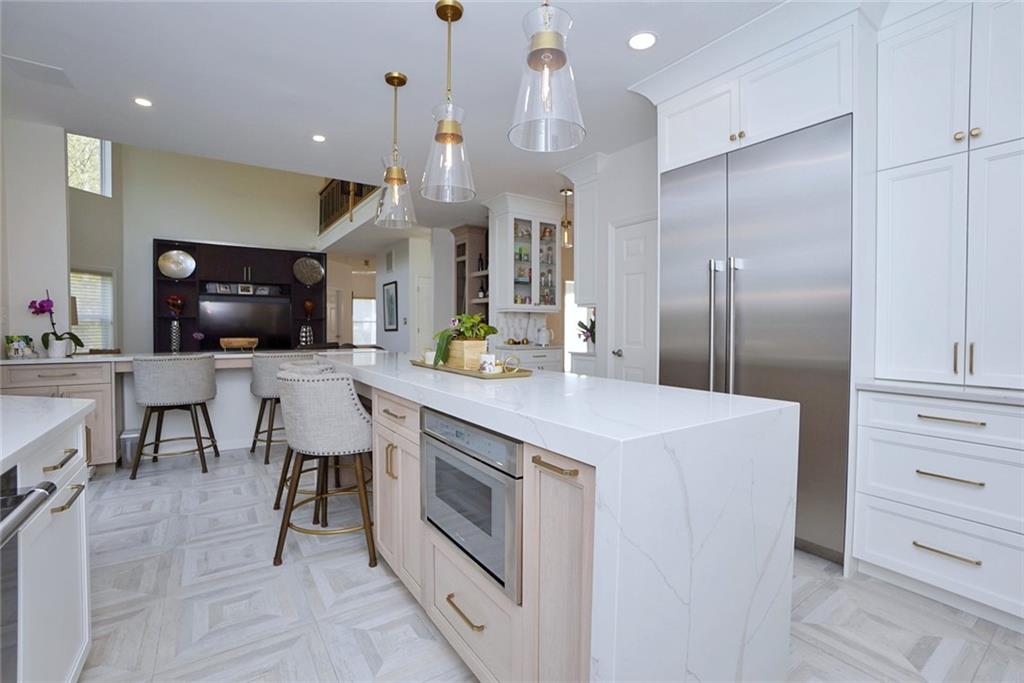 9 Carlson Court Out of NYC Other NY 08527