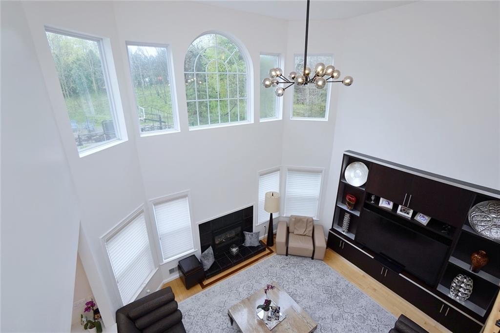 9 Carlson Court Out of NYC Other NY 08527