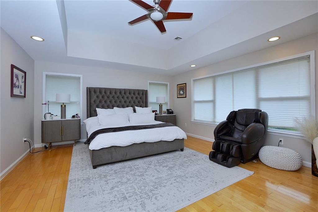 9 Carlson Court Out of NYC Other NY 08527