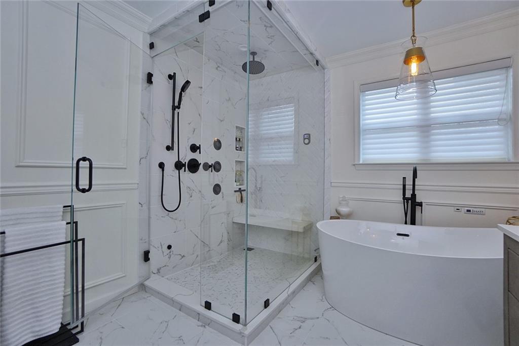 9 Carlson Court Out of NYC Other NY 08527