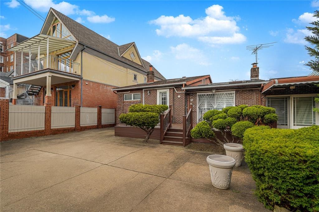 734 Kathleen Place Sheepshead Bay Brooklyn NY 11235