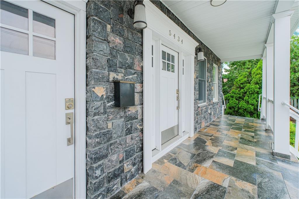 5434 Amboy Road Huguenot Richmond NY 10312