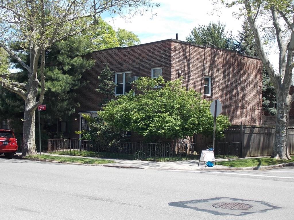 25-47 150th Street Flushing Flushing NY 11354