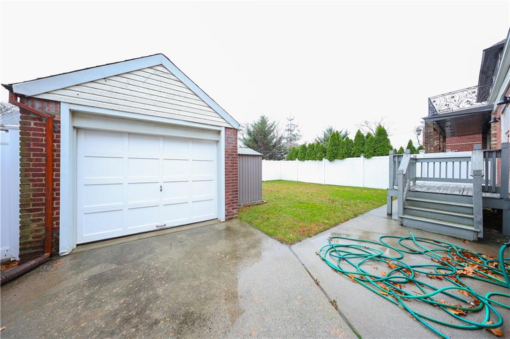 75-59 195th Street Fresh Meadows Fresh Meadows NY 11366