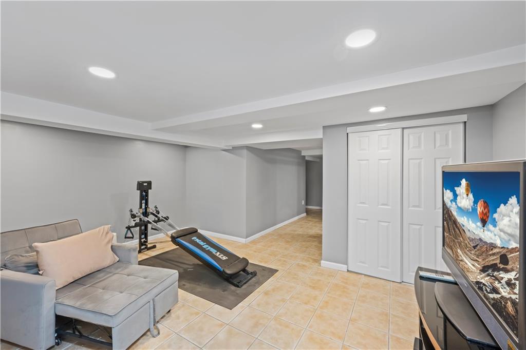 2270 West 6th Street Gravesend Brooklyn NY 11223