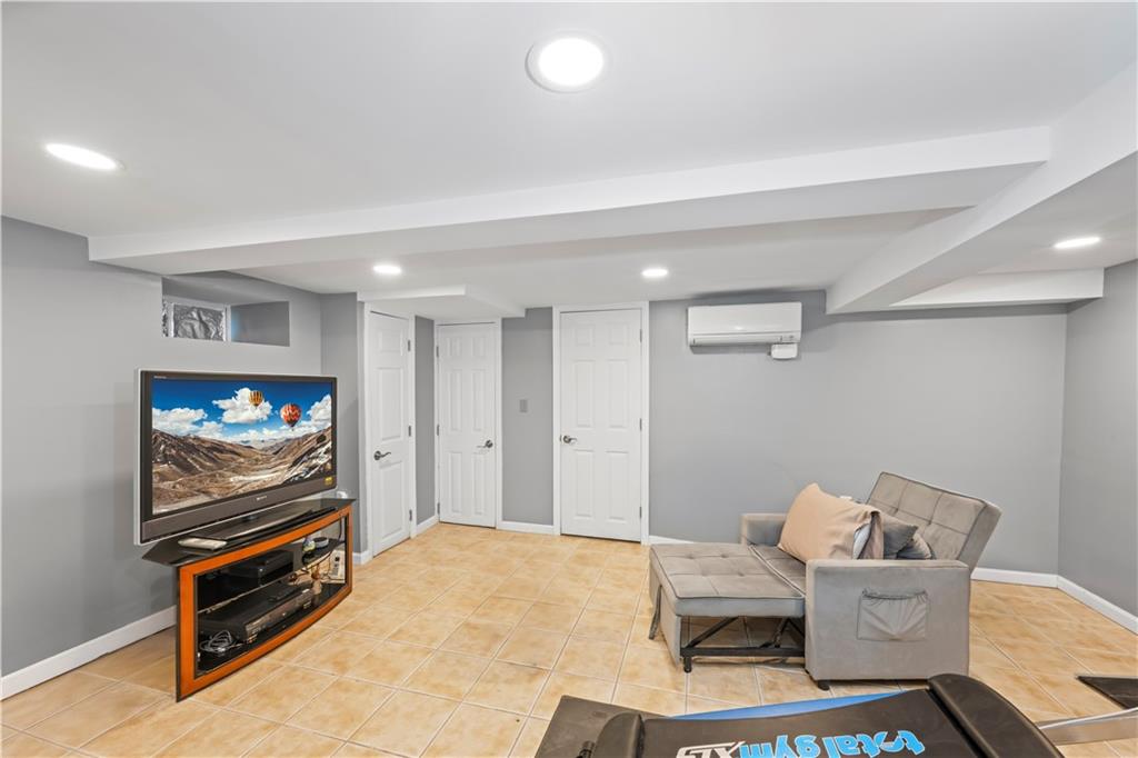 2270 West 6th Street Gravesend Brooklyn NY 11223