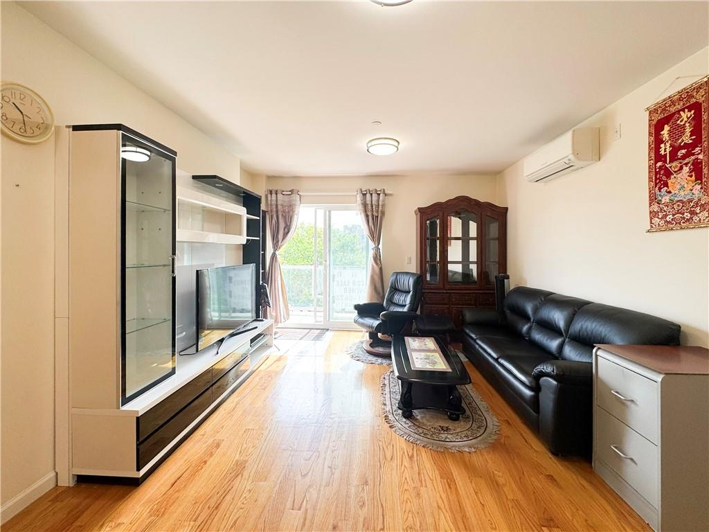 7608 Bay Parkway Bensonhurst Brooklyn NY 11214