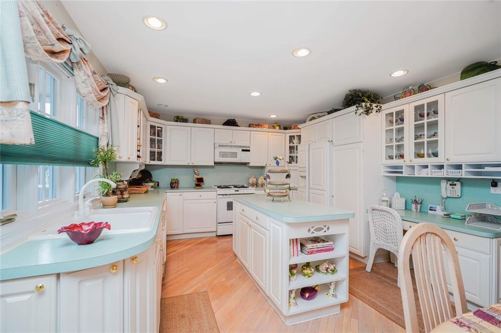 312 Barbara Street Richmond Town Staten Island NY 10306