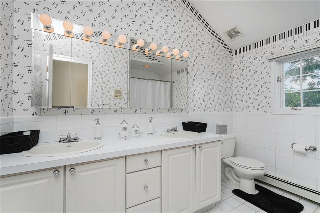 312 Barbara Street Richmond Town Staten Island NY 10306