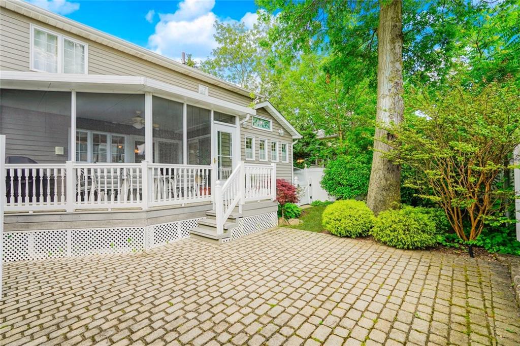 312 Barbara Street Richmond Town Staten Island NY 10306