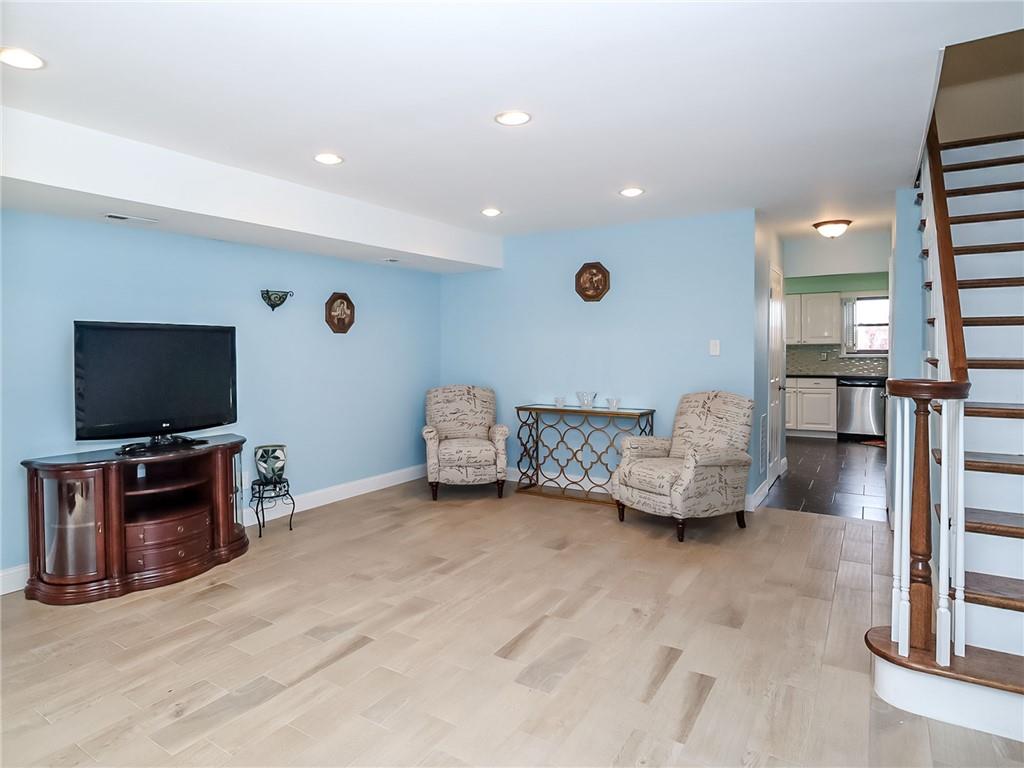 340 Rolling Hill Green Arden Heights Staten Island NY 10312