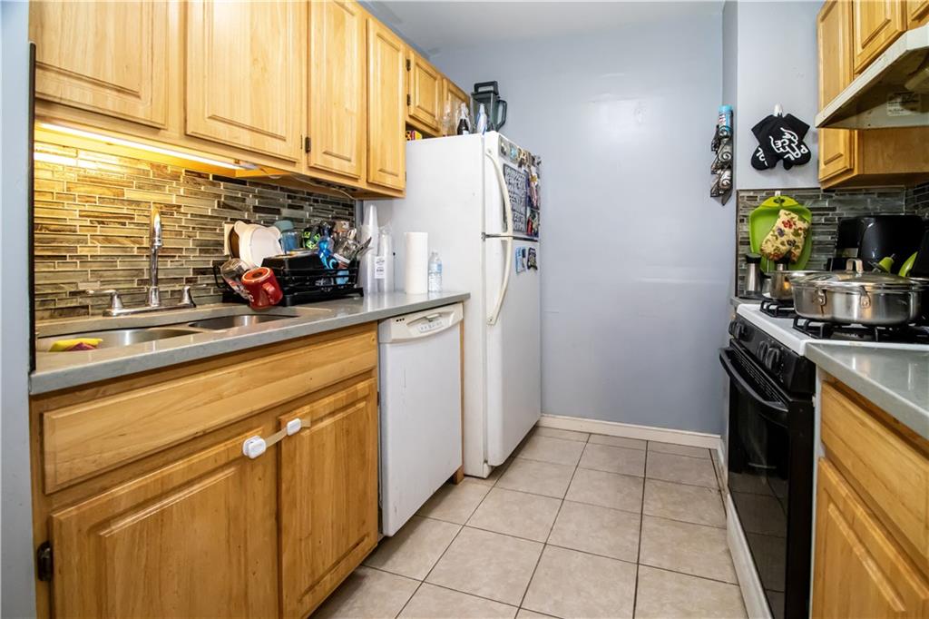 548 Rockaway Avenue Brownsville Brooklyn NY 11212