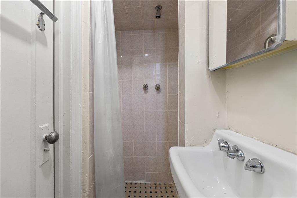 2142 East 26th Street Sheepshead Bay Brooklyn NY 11229