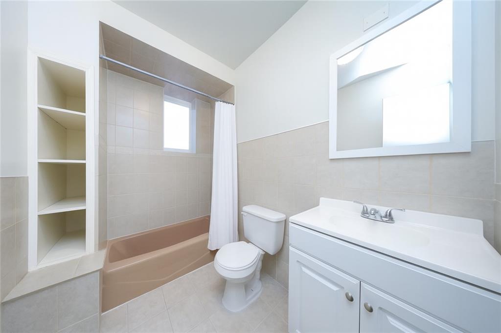 1537 West 11th Street Bensonhurst Brooklyn NY 11204