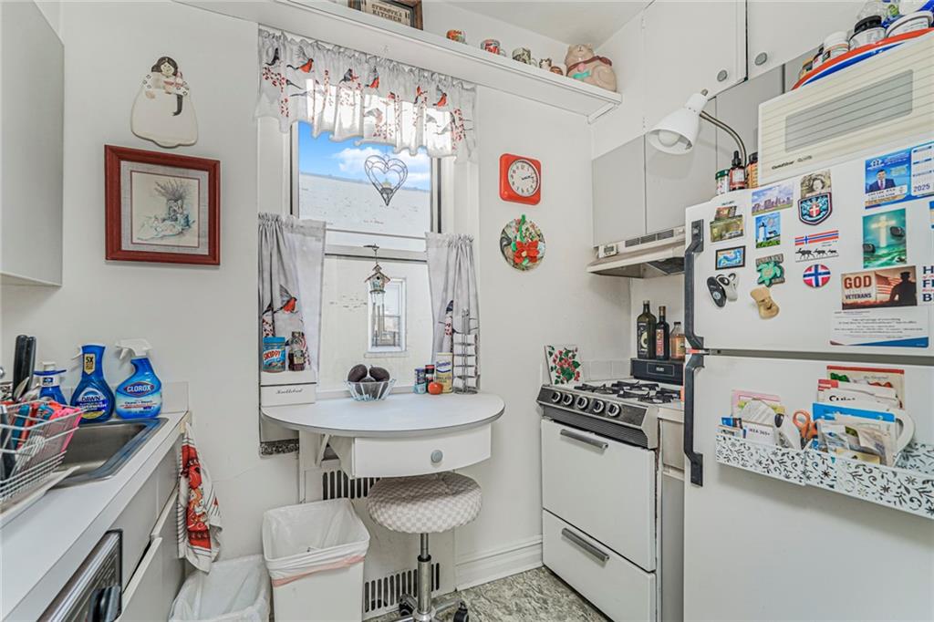 760 67th Street Dyker Heights Brooklyn NY 11220