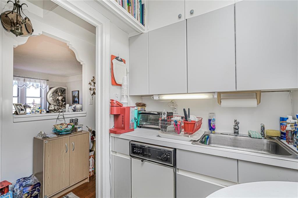 760 67th Street Dyker Heights Brooklyn NY 11220