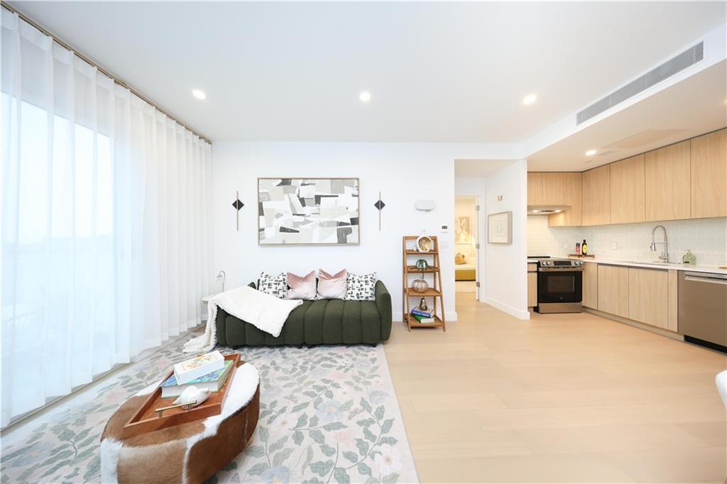 150-02 Northern Boulevard Murray Hill Flushing NY 11354