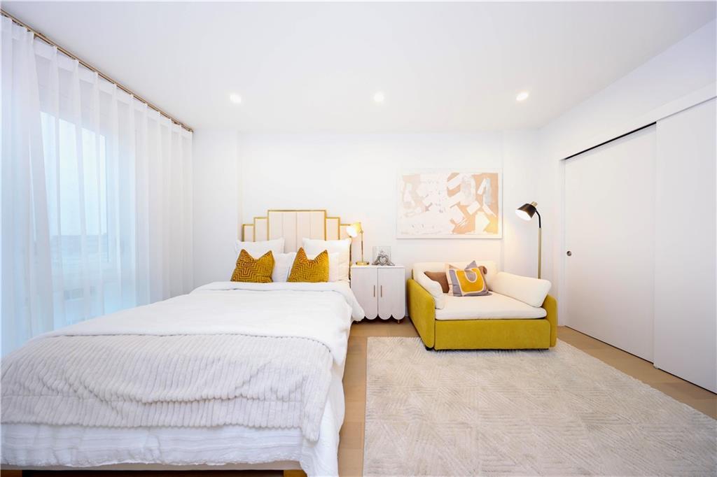 150-02 Northern Boulevard Murray Hill Flushing NY 11354