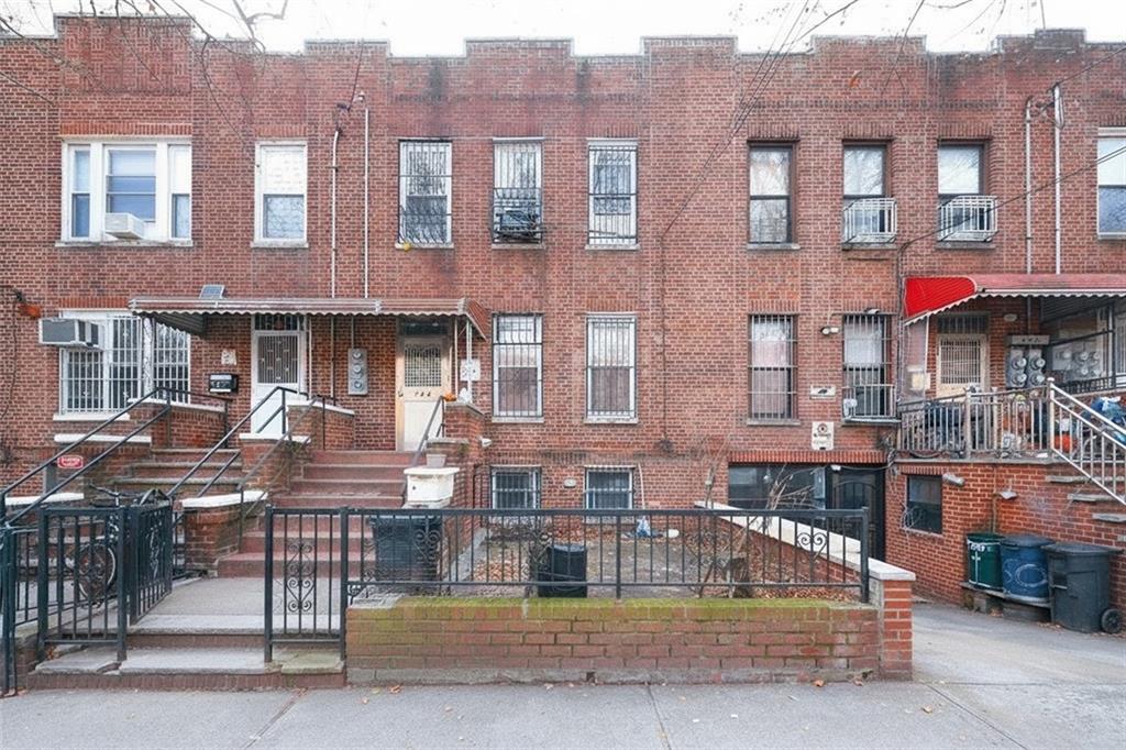 764 45th Street Sunset Park Brooklyn NY 11220