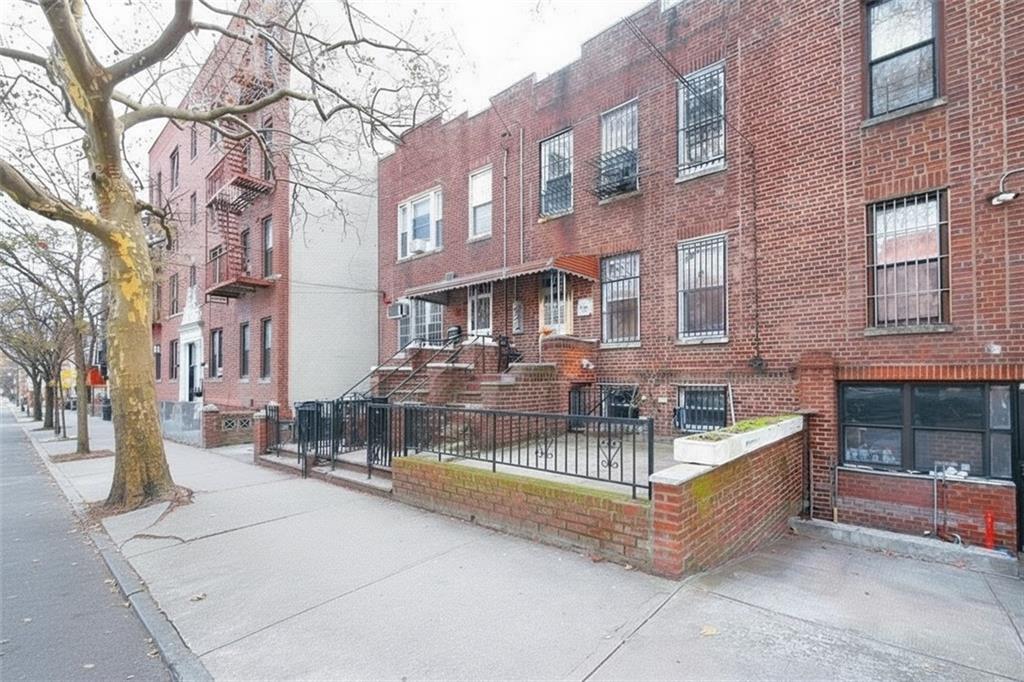 764 45th Street Sunset Park Brooklyn NY 11220