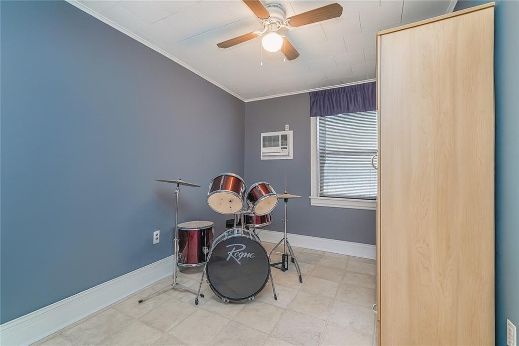 1646 72nd Street Bensonhurst Brooklyn NY 11204