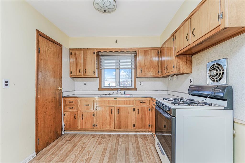 188 Evergreen Avenue Dongan Hills Staten Island NY 10305