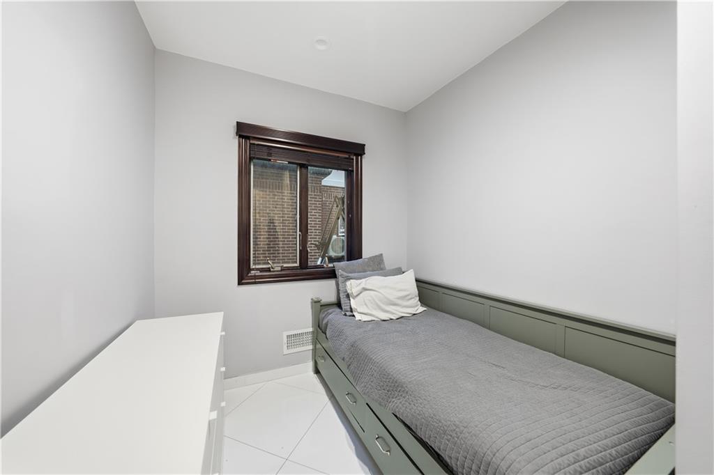 2115 Quentin Road Madison Brooklyn NY 11229