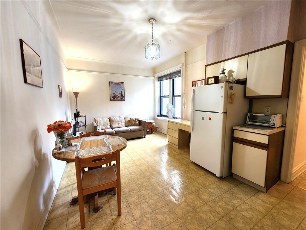 8735 Bay Parkway Bensonhurst Brooklyn NY 11214