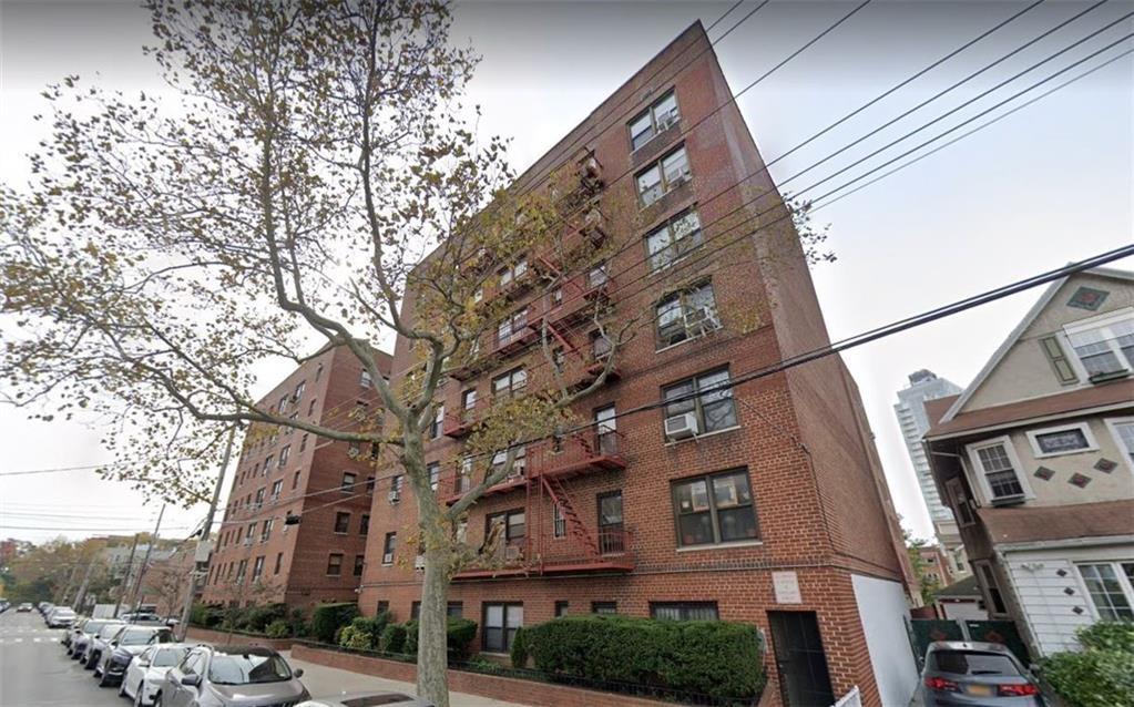 2680 East 19th Street Sheepshead Bay Brooklyn NY 11235