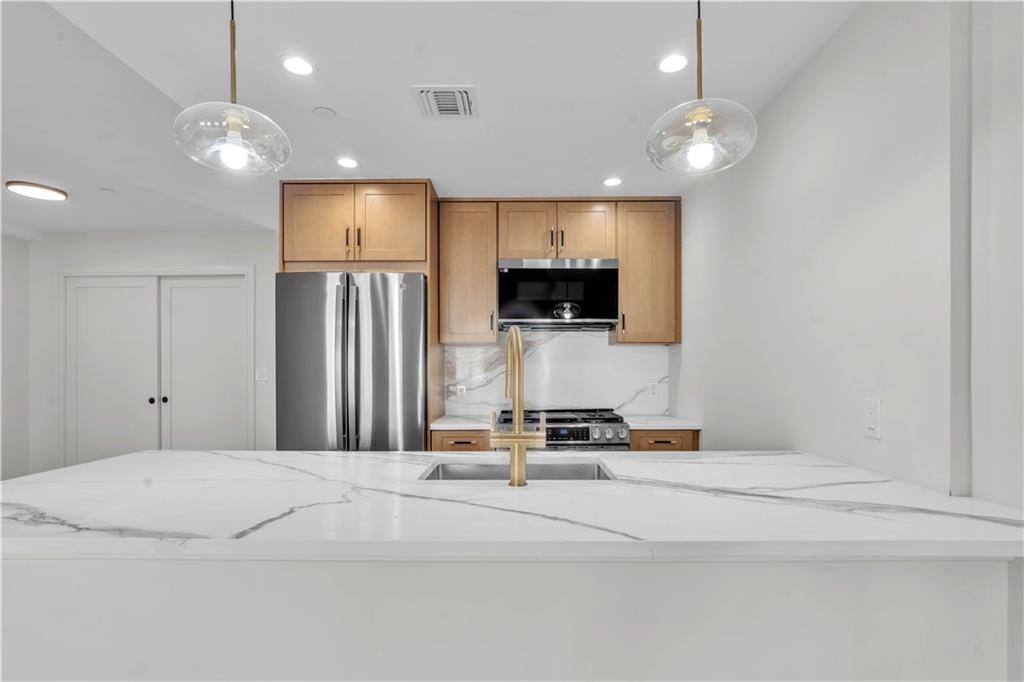 266 10th Street Park Slope Brooklyn NY 11215