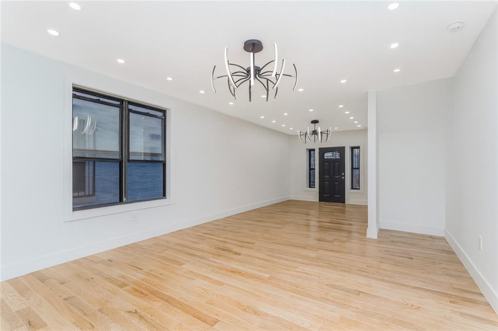 711 East 52nd Street East Flatbush East Flatbush NY 11203