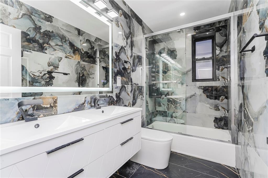 711 East 52nd Street East Flatbush East Flatbush NY 11203