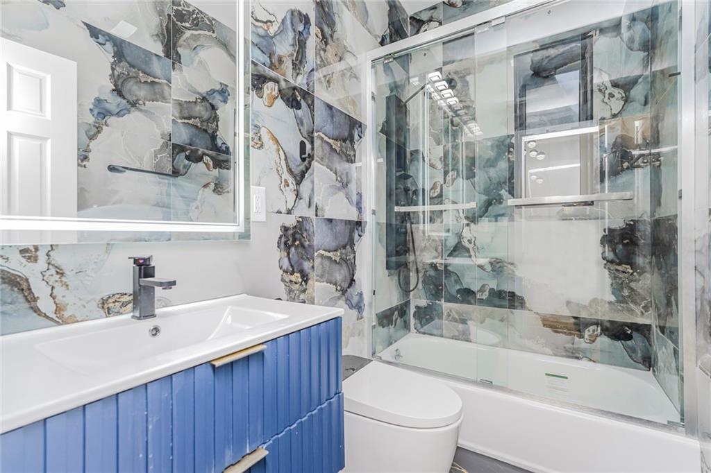 711 East 52nd Street East Flatbush East Flatbush NY 11203