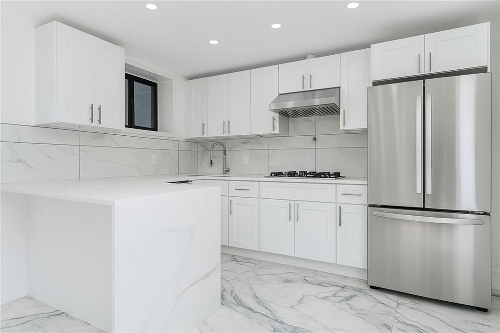 711 East 52nd Street East Flatbush East Flatbush NY 11203