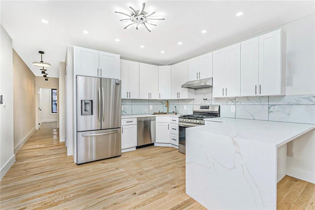 711 East 52nd Street East Flatbush East Flatbush NY 11203