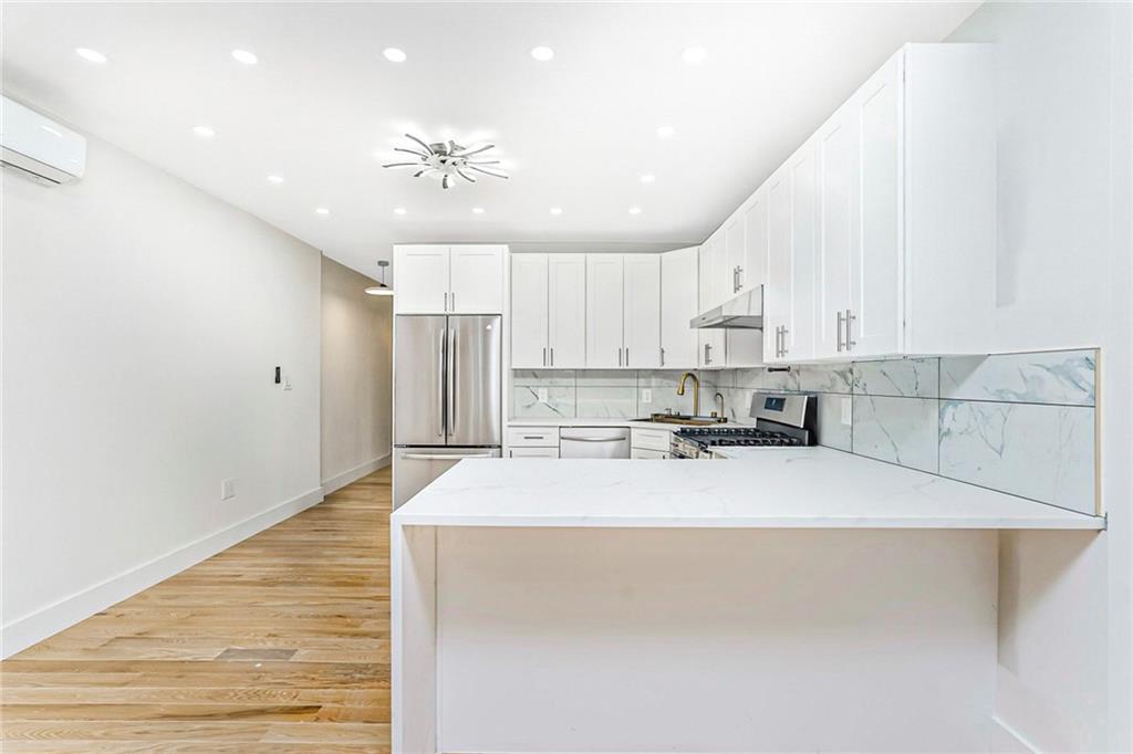 711 East 52nd Street East Flatbush East Flatbush NY 11203