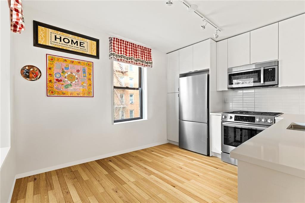 9511 Shore Road Bay Ridge Brooklyn NY 11209