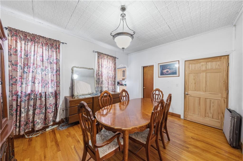 186 Van Siclen Avenue East New York Brooklyn NY 11207