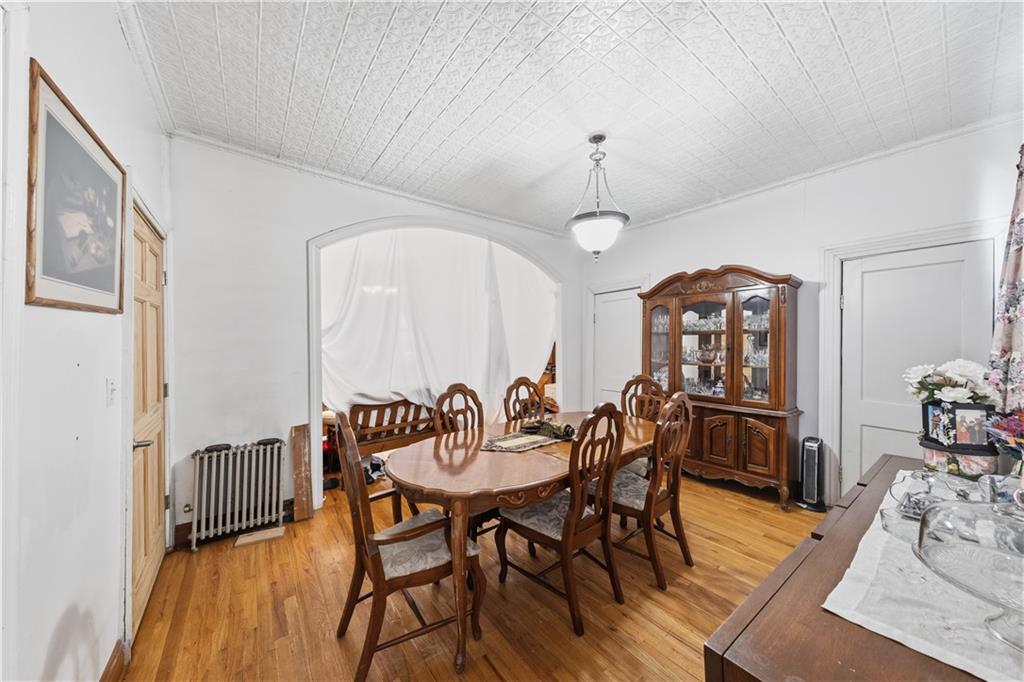 186 Van Siclen Avenue East New York Brooklyn NY 11207