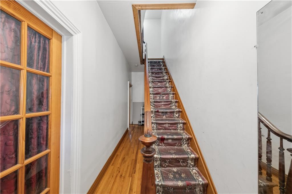 186 Van Siclen Avenue East New York Brooklyn NY 11207