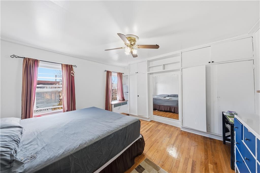 186 Van Siclen Avenue East New York Brooklyn NY 11207