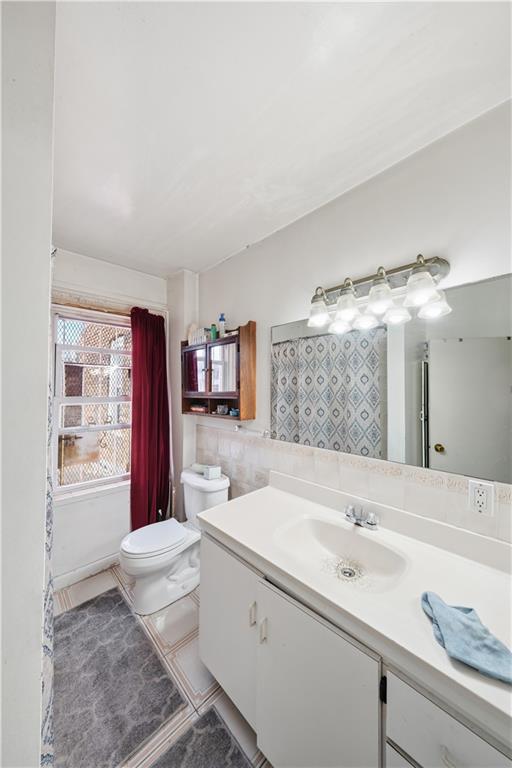 186 Van Siclen Avenue East New York Brooklyn NY 11207