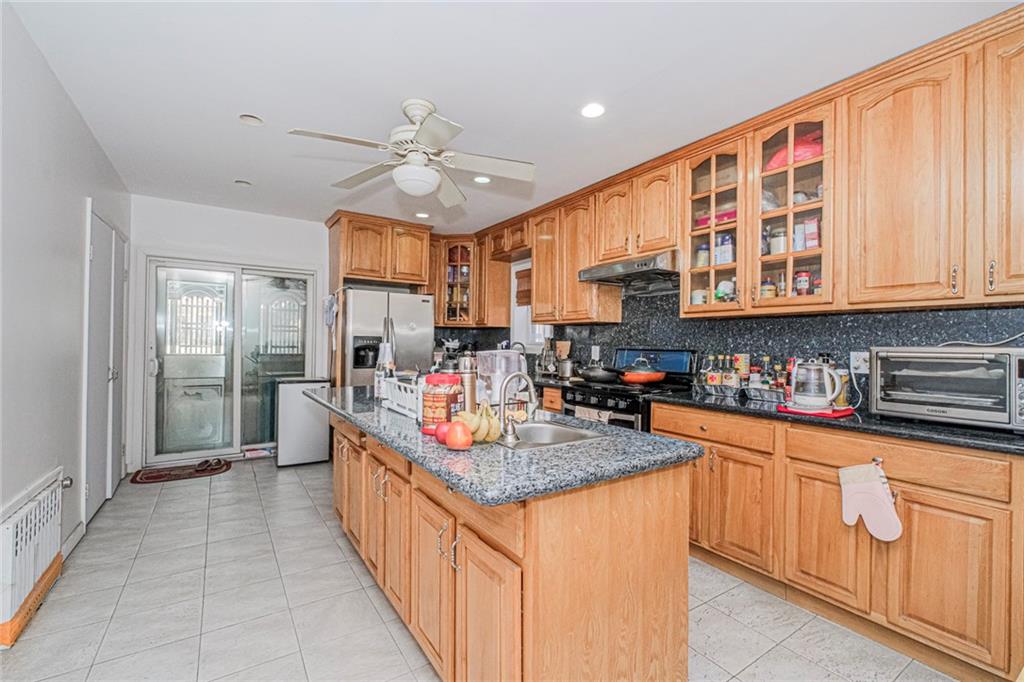 1621 70th Street Bensonhurst Brooklyn NY 11204