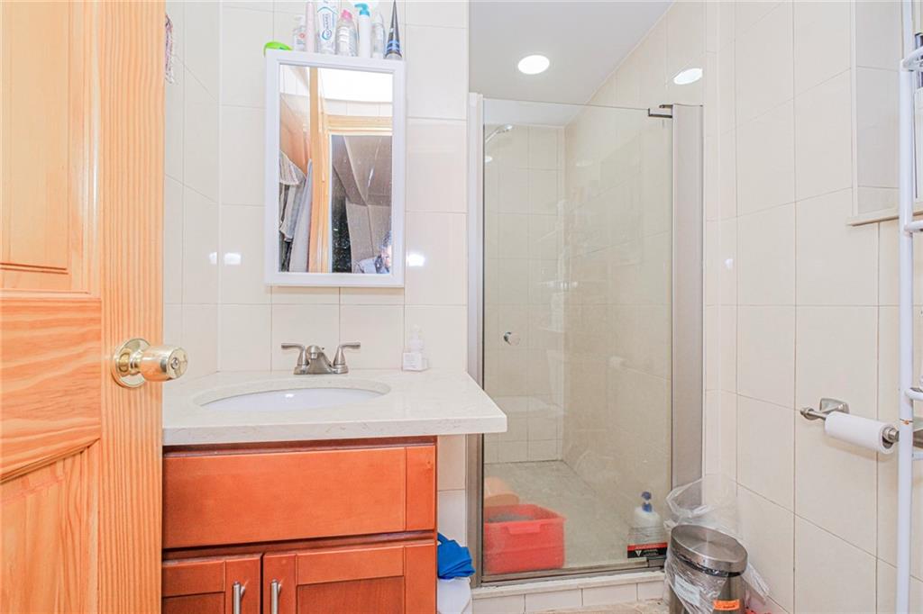 1621 70th Street Bensonhurst Brooklyn NY 11204