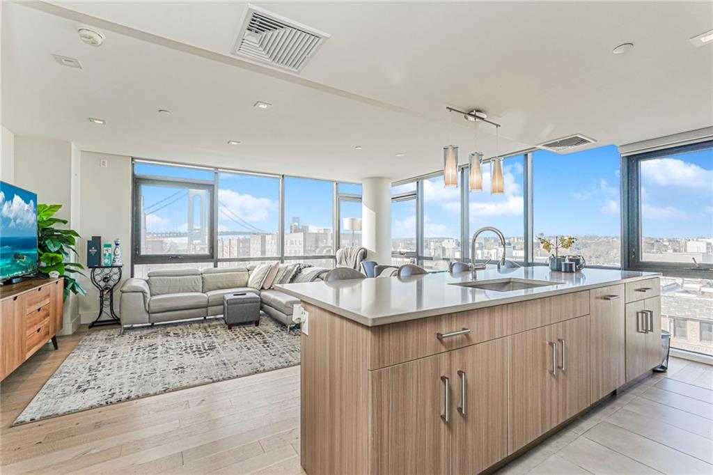 401 95th Street 6A Bay Ridge Brooklyn, NY 11209